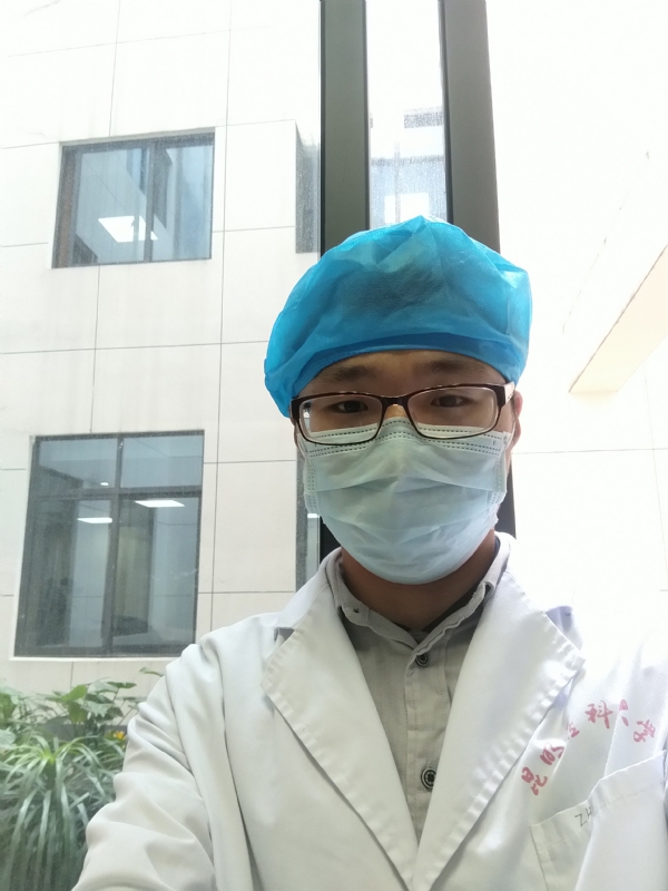 口腔小医生的第一张照片--昆明认干亲服务网